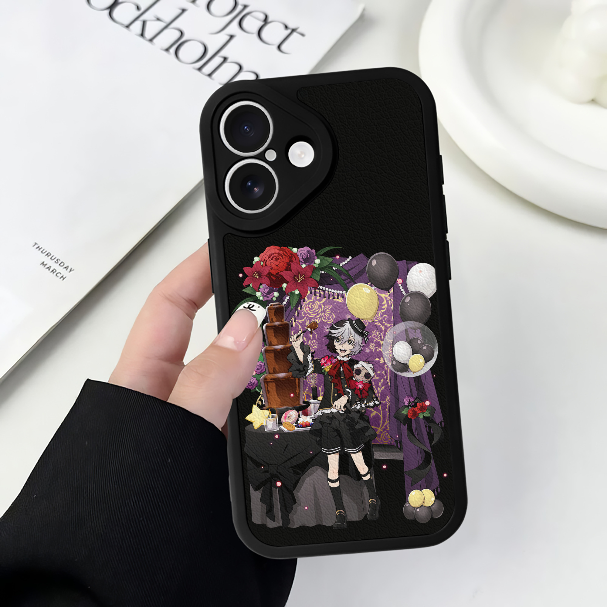 （画像用） 文豪ストレイドッグス Bungo Stray Dogs 【iPhone 16シリーズ対応】シリコンスマホケース（レザー調） 材質：シリコン
